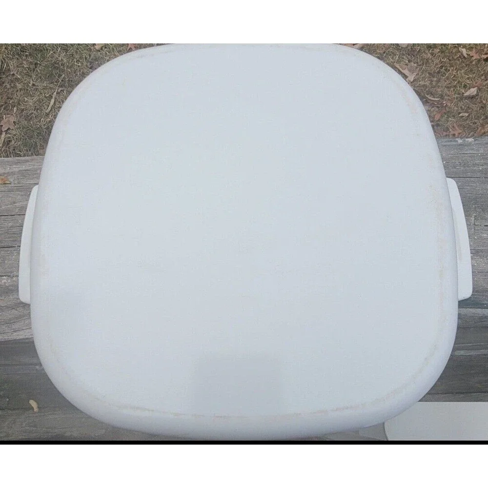 Corning Ware WildFlower 10 x 10 x 2 Dish. Some wear marks but cooks and bakes...